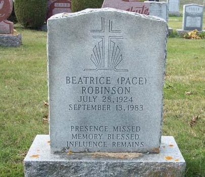 Beatrice (Pace) Robinson
St. Andrews Cemetery
Orillia, Ontario